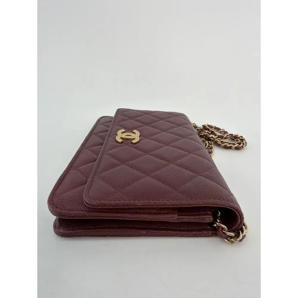 Chanel Burgundy Caviar Seasonal Wallet On Chain